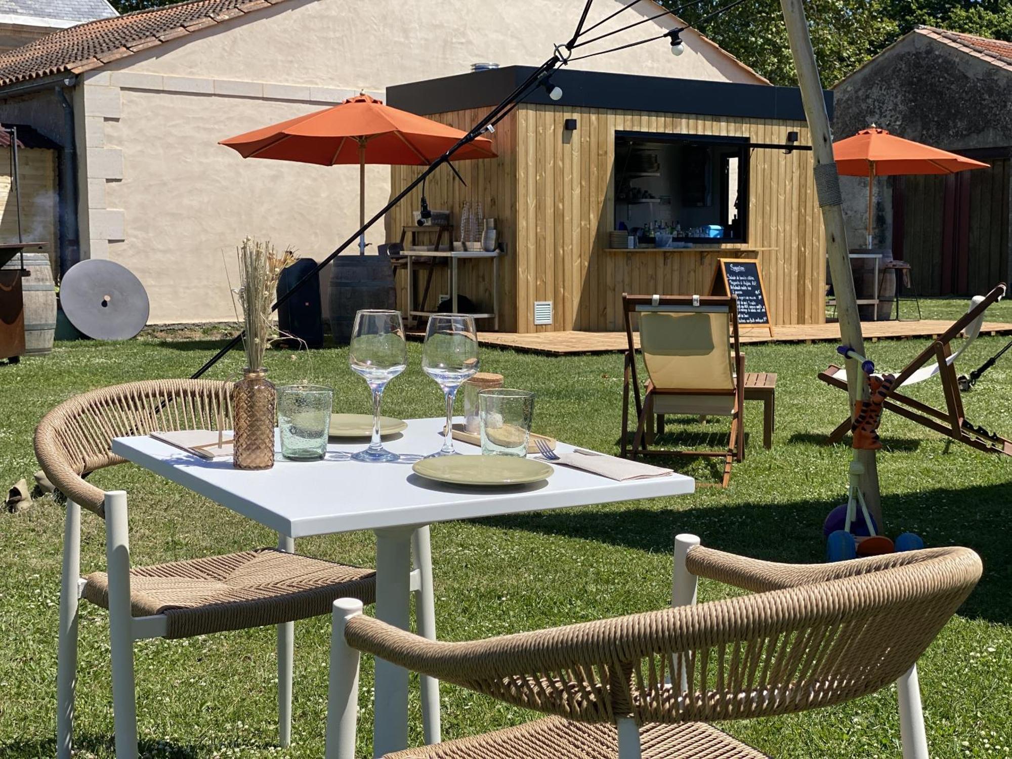 Chateau De Neyran Chambre D'Hotes & Spa Soulac-sur-Mer Bagian luar foto